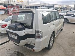 ميتسوبيشي باجيرو